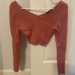 Cropped Sweater - Muted pink color